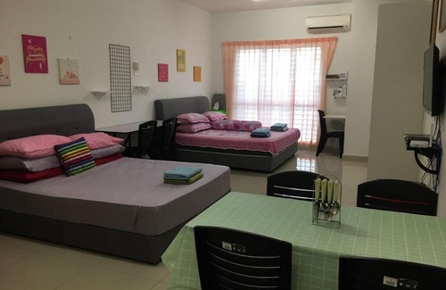Seri Kembangan Apartamento | Azin Ramli Studio