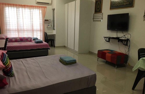 Seri Kembangan Apartamento | Azin Ramli Studio