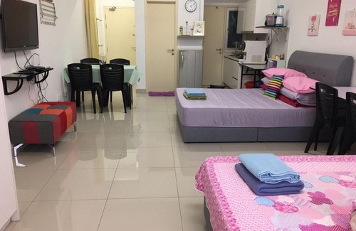 Seri Kembangan Apartamento | Azin Ramli Studio