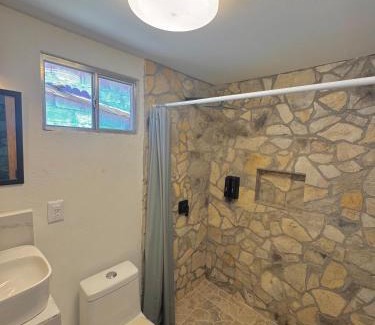 Damian Carmona Hotel | Azomalli Hotel Boutique