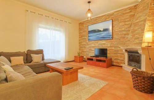 Ribeira Grande Casa | Azores Surf Center House