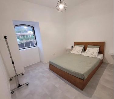 Praia da Vitoria Apartamento | Azores village apartments