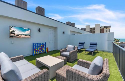 Madeira Beach Casa | Azul Townhomes A3 and A4 - Sunrise/Sunset