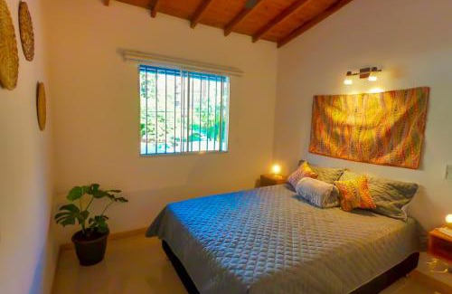 El Poblado Casa | Azulejo - Guest House
