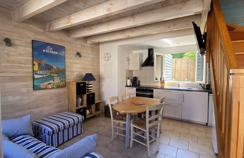 Le Chateau-d'Oleron Casa | AZUR, La Maison Nakety 3 mns from the beach at Château d'Oléron