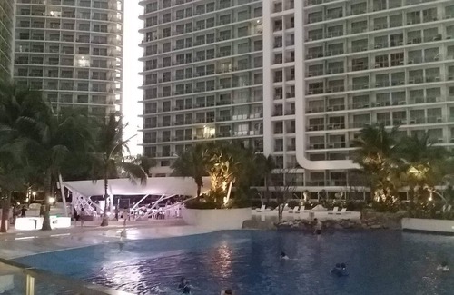Don Bosco Condominio | Azure positano staycation Manila, la primera playa artificial creada en el corazón