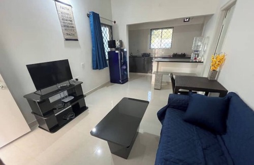 Jeevan Bima Nagar Apartamento | AZURE Suites A2 - 1BHK - 460sft - No Sharing - NEW
