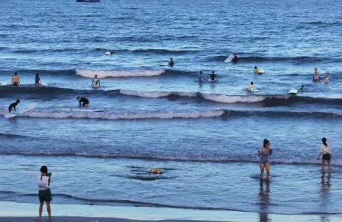 Huidong Apartamento | Azure Tide Retreat Holiday Hotel