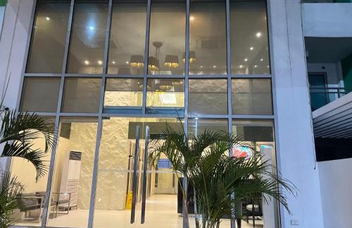 Don Bosco Apartamento | Azure Urban Resort paranaque velvet horiyama