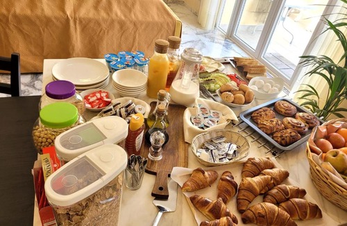 San Lawrenz Cama Y Desayuno | Azure W B&B