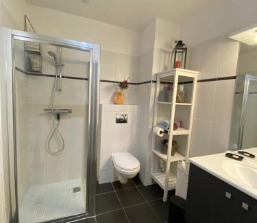 Roquefort-les-Pins Apartamento | Azursalsa