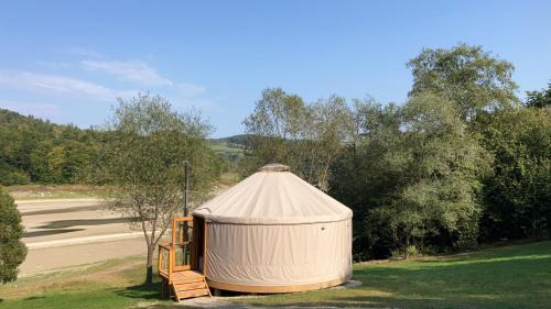 Uscie Gorlickie Otro | azyl glamp