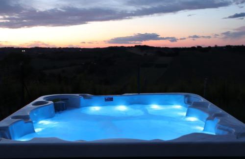 Morro d'Alba Cama Y Desayuno | B&B Al Chicco d'Uva