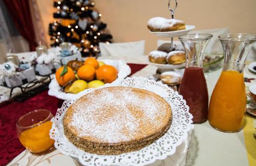Monzambano Cama Y Desayuno | B&B AL VICOLO DI MEZZO
