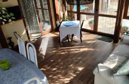 Terni Cama Y Desayuno | B&B Angolo Verde
