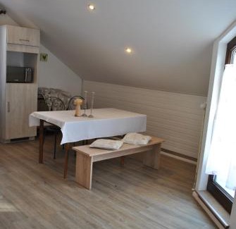 Baiersbronn Cama Y Desayuno | B&B Apart Hotel Goldener Hahn - Hygge Pool & Sauna