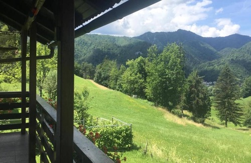 Babna Gora Cama Y Desayuno | B&B Cerne