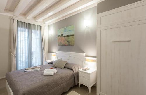 Desenzano del Garda Cama Y Desayuno | B&B CORTE SAN MICHELE Desenzano