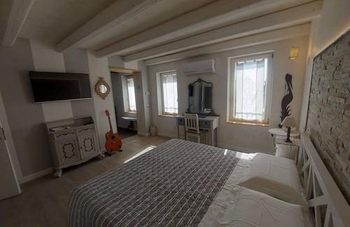 Sona Cama Y Desayuno | B&B Corte Colli Antichi
