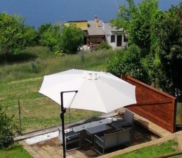 San Zeno di Montagna Cama Y Desayuno | B&B da Paolo con vista Lago di Garda
