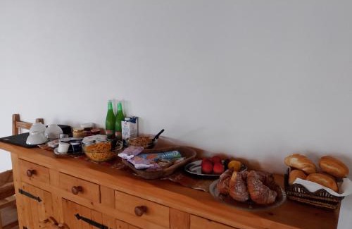 Canal San Bovo Cama Y Desayuno | b&b del Mazarol con fattoria dìdattica