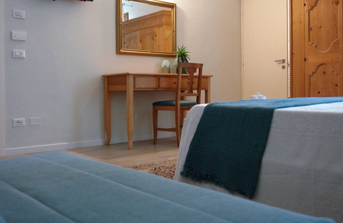 Lonato del Garda Cama Y Desayuno | B&B Erilla