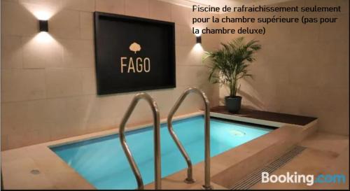 Sint-Michiels Cama Y Desayuno | B&B Fago
