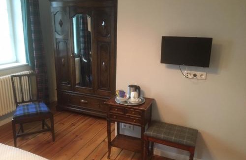Neuruppin Cama Y Desayuno | B&B Fiddler's Inn