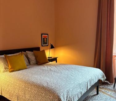 Castelletto Cama Y Desayuno | B&B Genova Holiday