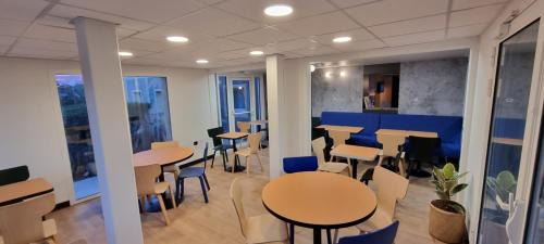 Mouans-Sartoux Hotel | B&B HOTEL Cannes Mouans Sartoux