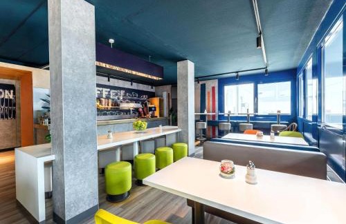 Gremberghoven Hotel | B&B HOTEL Köln-Porz