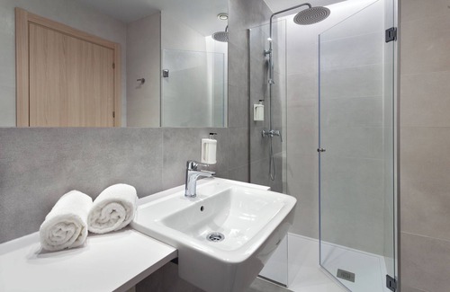 Buenavista Hotel | B&B HOTEL MADRID Carabanchel