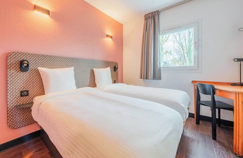 Mundolsheim Hotel | B&B HOTEL Strasbourg Nord Mundolsheim