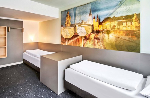 Wuerzburg Hotel | B&B HOTEL Würzburg-City