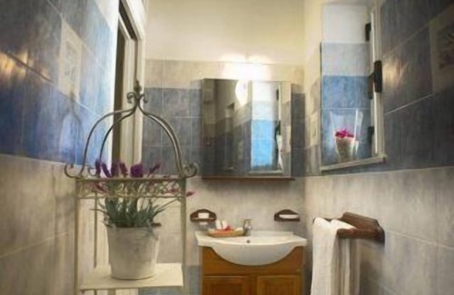 Lipari Historic Centre Cama Y Desayuno | B&B Il Cappero