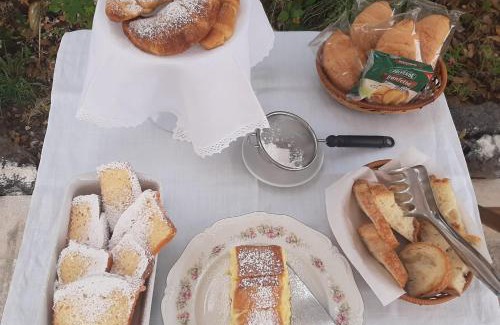 Pozzomaggiore Cama Y Desayuno | B&b il Giardino del Barone