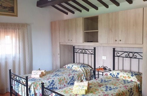 San Pietro a Cegliolo Cama Y Desayuno | B&B Il Mandorlo