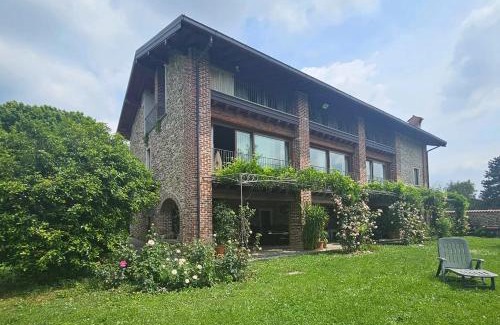Almenno San Salvatore Cama Y Desayuno | B&B Il Posto delle Rose