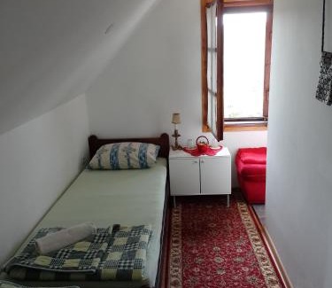 Donji Milanovac Cama Y Desayuno | B&B Jonovic