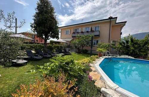 Ceredello Cama Y Desayuno | B&B La Magnolia