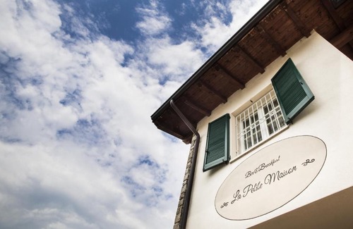 Raffa Cama Y Desayuno | B&B La Petite Maison