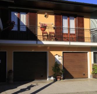 Invorio Superiore Cama Y Desayuno | B&B La Quiete