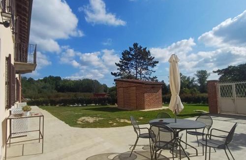Montemagno Cama Y Desayuno | B&B La RU