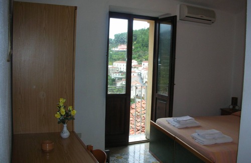 Aieta Cama Y Desayuno | B&B Le Due Lanterne