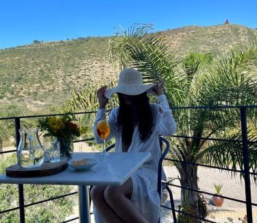 Tusa Cama Y Desayuno | B&b Le paradis