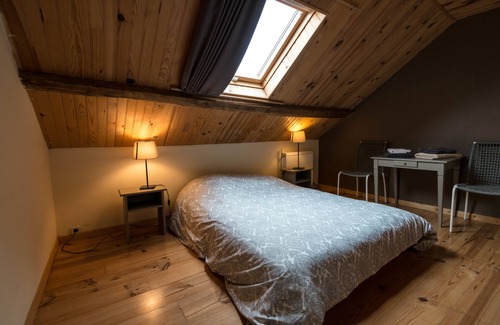 Gedinne Cama Y Desayuno | B&B Les Trois Voisins
