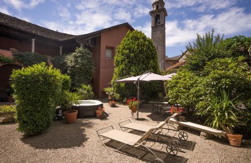 Miasino Cama Y Desayuno | B&B Locanda Tempi Lontani Adults Only
