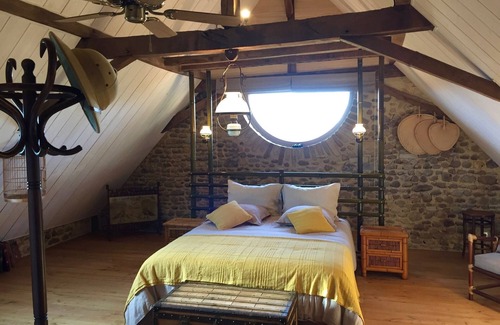 Ledeuix Cama Y Desayuno | B&B Maison D'Orride