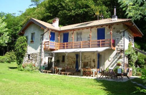 San Maurizio d'Opaglio Cama Y Desayuno | B&B Melizio