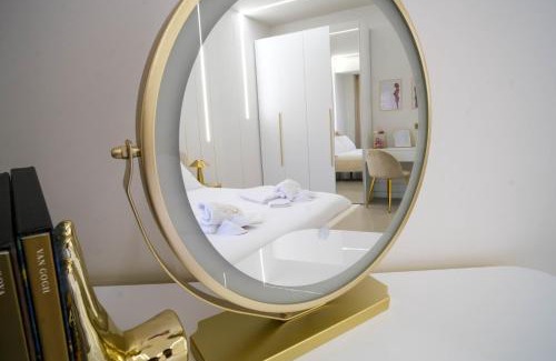 Potenza Casa | B&B Moon Greeting - design dream's
